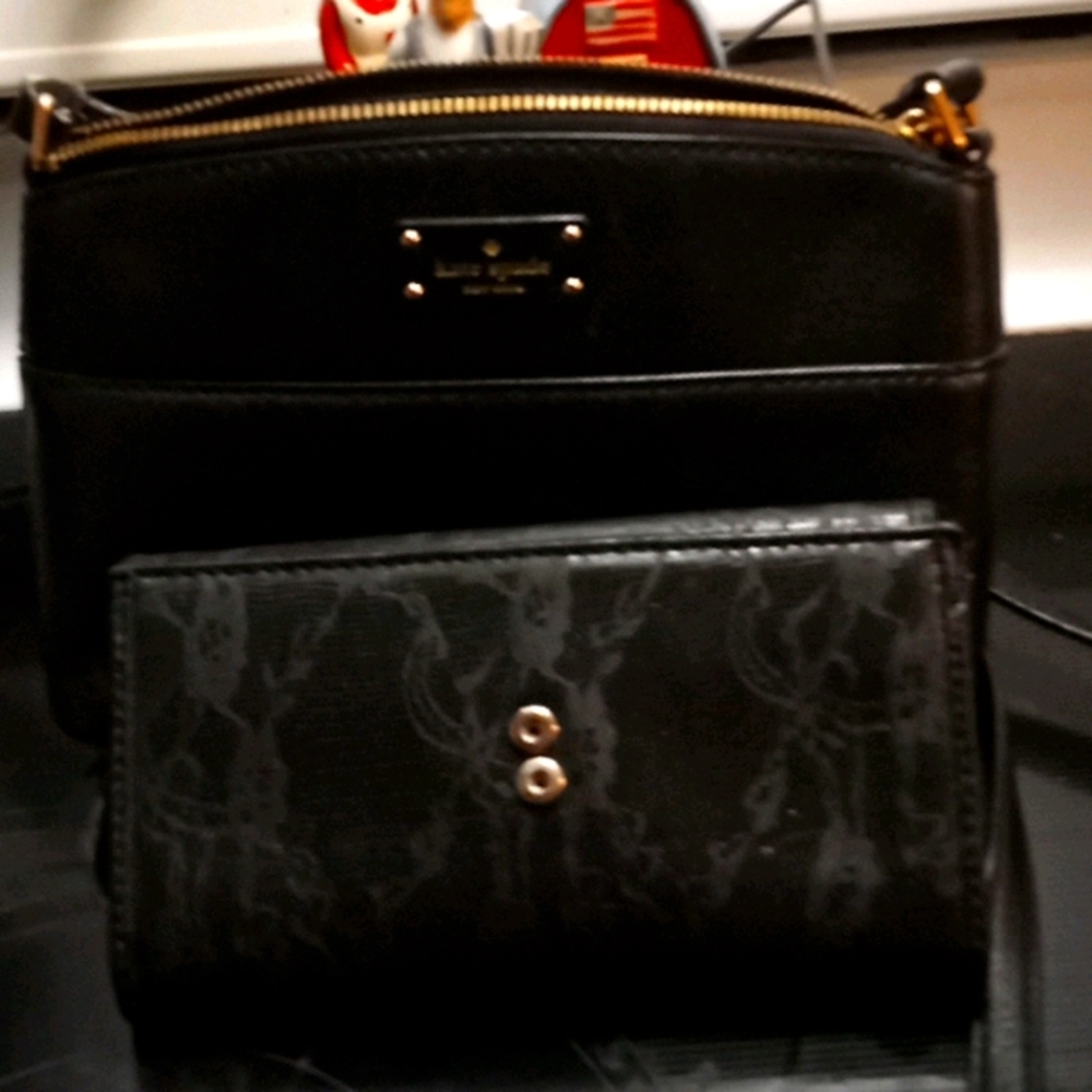 Kate spade New York pocket book and wallet